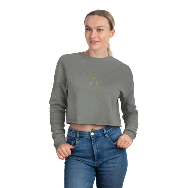 Qn beauty Women's Cropped Sweatshirt - QN beauty 