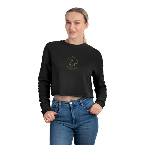 Qn beauty Women's Cropped Sweatshirt - QN beauty 