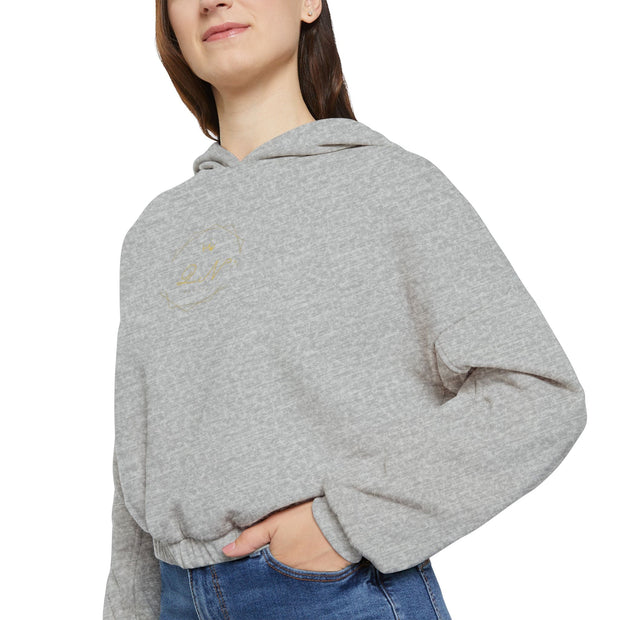 Qn beauty's Women Cinched Bottom Hoodie - QN beauty 