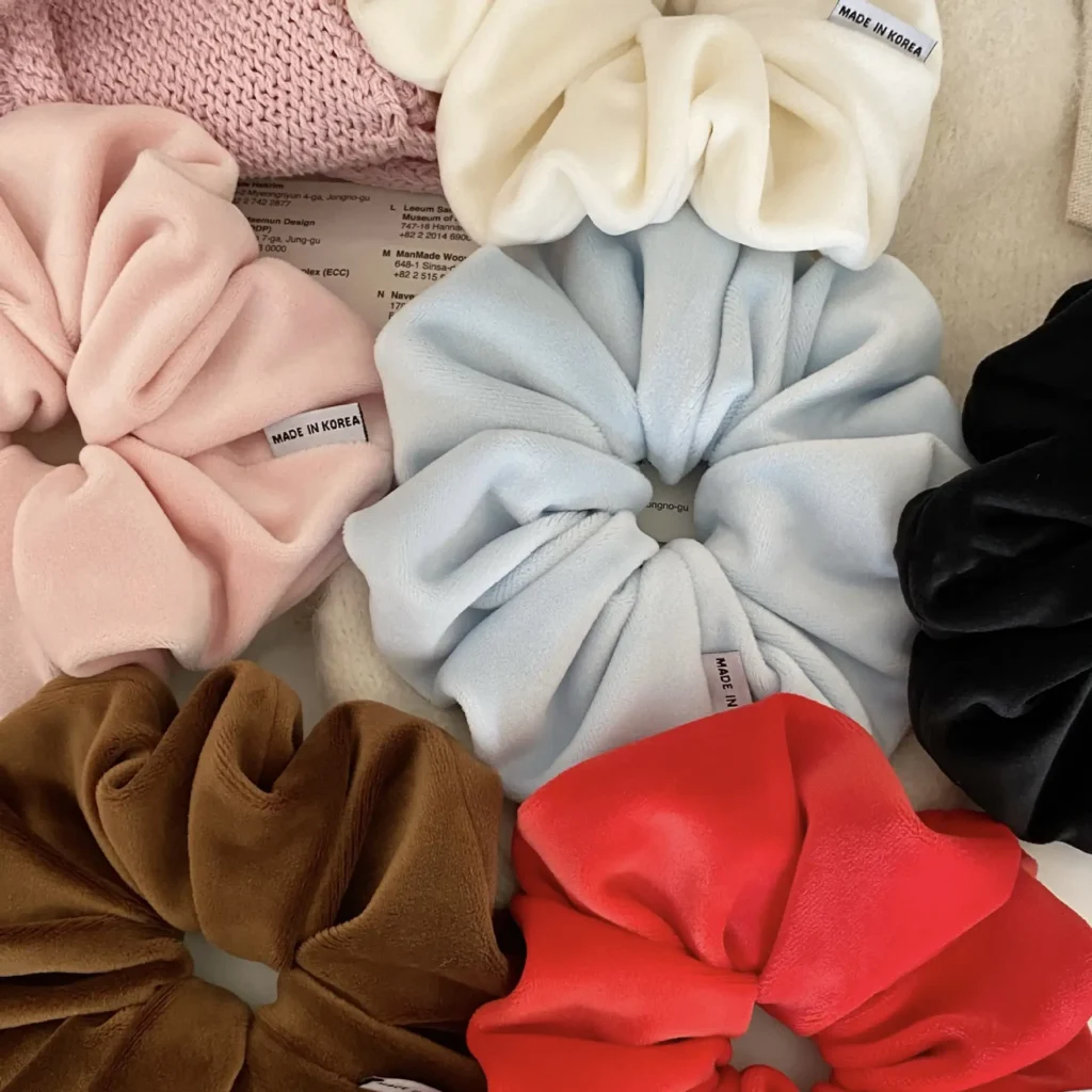 What Are Some Classic Hair Accessories?